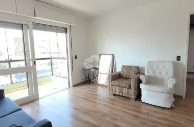 Apartamento com 2 dormitórios, suíte, dependência e 2 vagas no centro de canoas