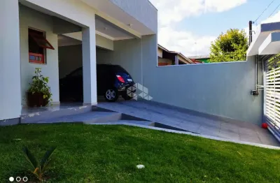 Casa com 2 quartos, á venda no bairro são josé em canoas.