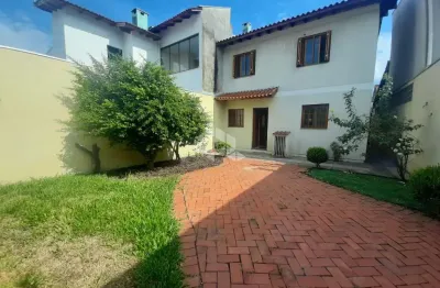Casa em condominio com 3 dormitórios e 3 vagas no centro em  canoas