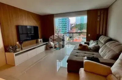 Apartamento dos sonhos no coração da cidade: beleza, conforto e sofisticação!