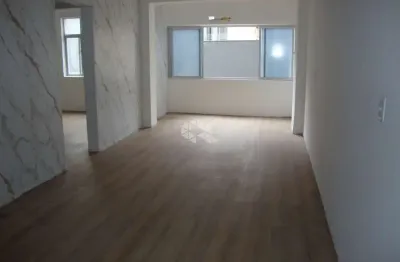 Apartamento dois dormitórios todo reformado próximo santa casa no centro histórico de porto alegre