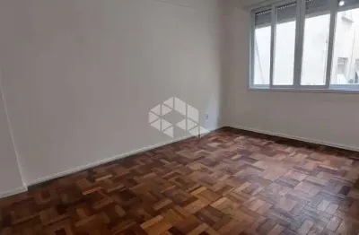 Crédito real vende apartamento de 1 quarto no centro histórico de porto alegre/rs