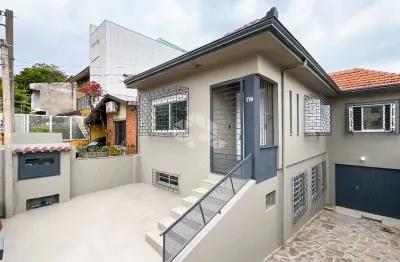 Casa 3 dormitórios, 4 garagens, 175m2 para vender r$ 690.000,00