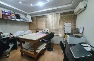 Sala comercial para venda no bairro  praia de belas  porto alegre
