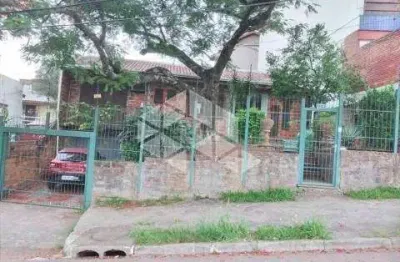 Casa 2 dormitórios para venda no bairro medianeira em porto alegre
