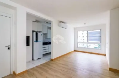 Apartamento 3 dormitórios, suíte, vaga no bairro azenha em porto alegre.