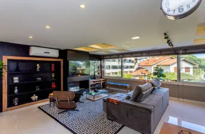 Casa em condomínio fechado com 3 quartos à venda na Rua Padre João Batista Reus, 1240, Vila Conceição, Porto Alegre