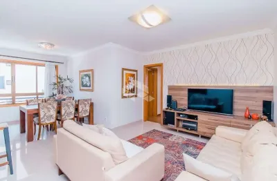 Apartamento com 3 quartos à venda na Rua Roque Calage, 886, Passo da Areia, Porto Alegre