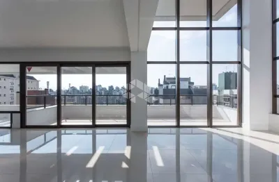 Elegância, exclusividade e conforto no coração do petrópolis