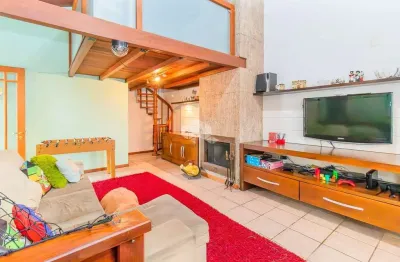 Cobertura com 200m² e 4 dormitórios no bairro petrópolis em porto alegre