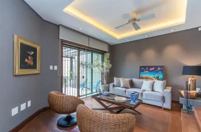 Casa com 3 quartos à venda na Rua Moema, 123, Chácara das Pedras, Porto Alegre