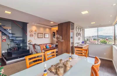 Cobertura 182m2 privativos em rua tranquila no petrópolis