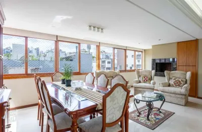 Amplo apartamento com 175m² privativos, 3 dormitórios e localização privilegiada