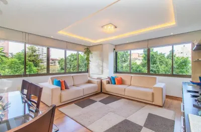 Apartamento com 114m² mobiliado à venda, 3 dormitórios e 2 vagas de garagem, bairro auxiliadora