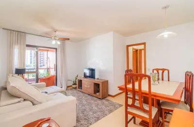 Viva o melhor de porto alegre com conforto, luz natural e localização privilegiada!