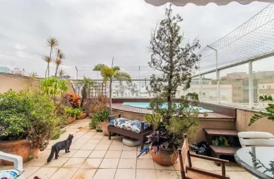 Cobertura exclusiva com piscina privativa e localização nobre