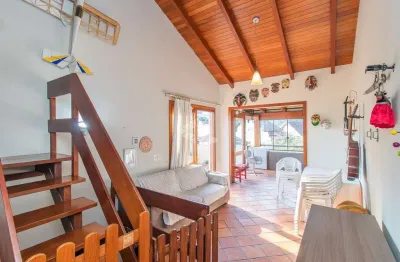 Cobertura de 3 dormitórios e 2 vagas, com elevador no bairro petrópolis!