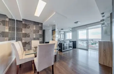 Apartamento semi mobiliado, desocupado com 82,28m, 3 domitórios e 2 vagas