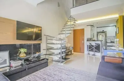 Apartamento duplex de 2 dormitórios no bairro petrópolis