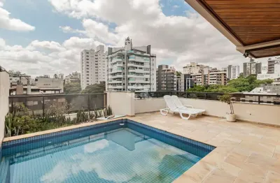 Cobertura 289m²  com piscina  3 dormitórios 2 vagas no rio branco
