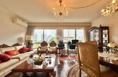 Apartamento com 3 quartos à venda na Avenida Coronel Lucas de Oliveira, 1380, Petrópolis, Porto Alegre
