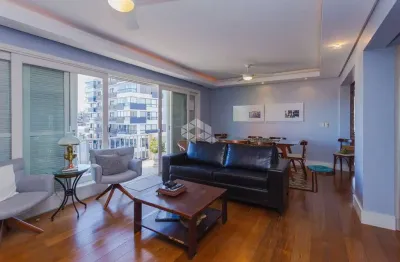 Apartamento com 3 quartos à venda na Rua Murilo Furtado, 25, Petrópolis, Porto Alegre