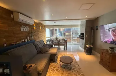 Casa à venda no bairro tristeza - 2 suítes, sótão com sacada e 2 vagas