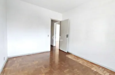 Apartamento 03 dormitórios e 02 vagas com 96m² em ótima localização do bairro independência