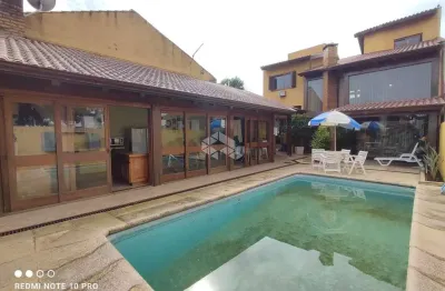Casa com 4 quartos à venda na Rua Jorge Salis Goulart, 138, Jardim São Pedro, Porto Alegre