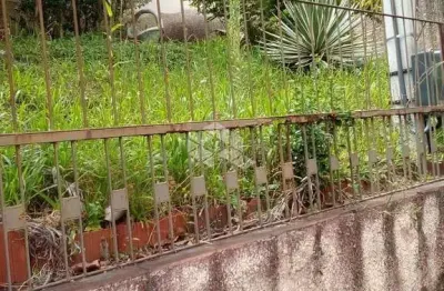 Casa com 4 quartos à venda na Rua Fernando Osório, 230, Teresópolis, Porto Alegre