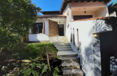 Casa com 5 quartos à venda na Rua Silvério Souto, 490, Teresópolis, Porto Alegre
