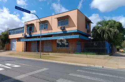 Prédio comercial com 3 lojas, 3 salas comerciais, depósito e 3 vagas - santa maria goretti