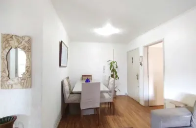 Amplo apartamento de 2 dormitórios  com 69m² privativos no bairro higienópolis