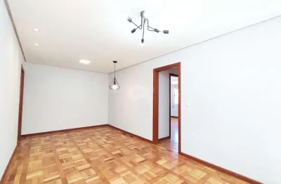 Apartamento de 02 dormitórios, com 77,88m² privativos e 02 vagas na rua andaraí  bairro passo da areia,