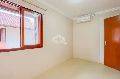 Casa em condominio semi mobiliada com 2 dormitórios, suíte, 2 vagas - são josé