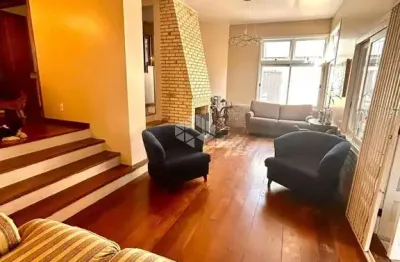 Casa a venda  com 03 dormitórios -nonoai -porto alegre