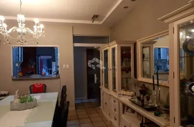 Casa à venda na cidade baixa com 5 quartos e amplo espaço de lazer