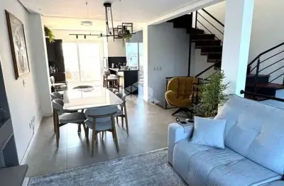 Sobrado com 03 quartos -residencial verdes campos -porto alegre