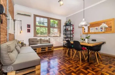 A apartamento a venda  com 03 dormitórios -petrópolis -porto alegre
