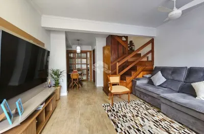 Casa em condomínio fechado com 3 quartos à venda na Avenida José Aloísio Filho, 889, Humaitá, Porto Alegre