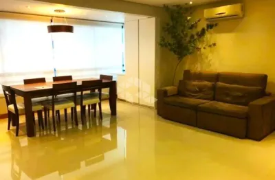 Apartamento 03 quartos com suiíte e vaga  bairro cristal -porto alegre