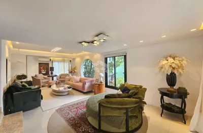 Casa com 4 quartos à venda na Rua Doutor Tancredo Neves, 676, Fátima, Canoas