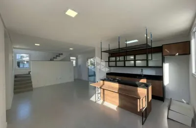 Casa com 3 suítes em  condominio de 3  casas em santo antônio de lisboa, florianópolis-sc