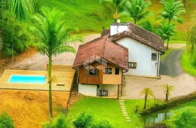 Chácara / sítio com 3 quartos à venda na Maria Olinda Hinckel Vieira, 1, Centro, Águas Mornas