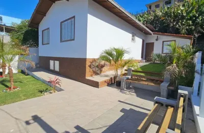 Casa com 3 quartos à venda na Rua José João Martendal, 316, Carvoeira, Florianópolis