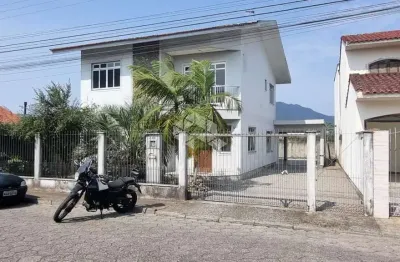 Casa com 5 quartos à venda na Acioli Nunes Dos Santos, 446, Centro, Palhoça