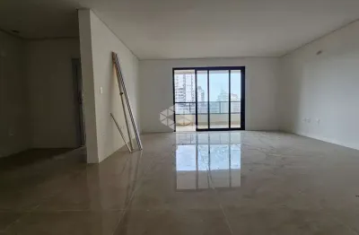 Apartamento 4 suítes no edifício sophia residencial em são josé,