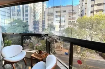 Apartamento 4 dormitórios no bairro centro, florianópolis sc.
