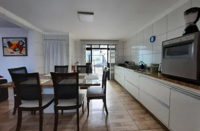 Casa com 4 quartos à venda na Rua do Iano, 51, Barreiros, São José