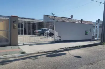 Casa Exclusiva à Venda em  São josé , Ciniro martisn  - Pronta para Morar